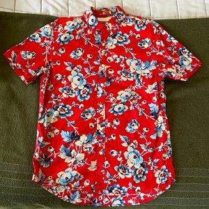 Floral shirt sleeve shirt